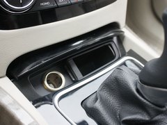 2011款 2.3L 自动 旗舰版