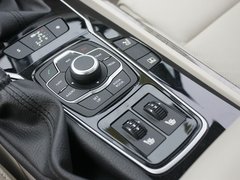 2011款 2.3L 自动 旗舰版