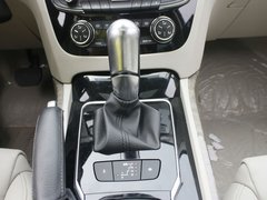 2011款 2.3L 自动 旗舰版