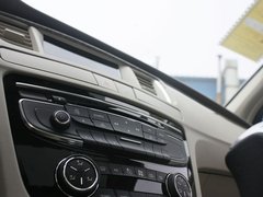 2011款 2.3L 自动 旗舰版