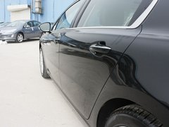2011款 2.3L 自动 旗舰版