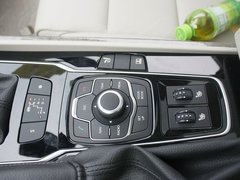 2011款 2.3L 自动 旗舰版