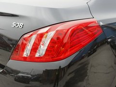 2011款 2.3L 自动 旗舰版
