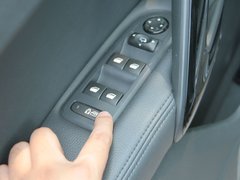 2011款 2.3L 自动 旗舰版