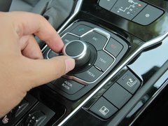 2011款 2.3L 自动 旗舰版