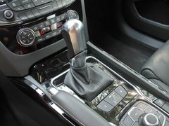 2011款 2.3L 自动 旗舰版