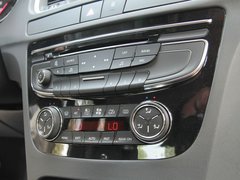 2011款 2.3L 自动 旗舰版