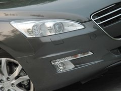 2011款 2.3L 自动 旗舰版