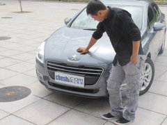 2011款 2.3L 自动 旗舰版