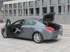 2011款 2.3L 自动 旗舰版