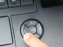 2011款 2.3L 自动 旗舰版