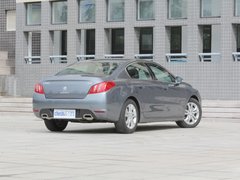 2011款 2.3L 自动 旗舰版