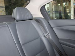 2011款 2.3L 自动 旗舰版
