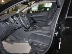 2011款 2.3L 自动 旗舰版