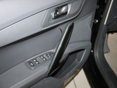 2011款 2.3L 自动 旗舰版