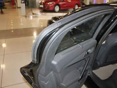 2011款 2.3L 自动 旗舰版