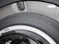 2011款 2.3L 自动 旗舰版