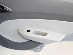 2011款 两厢 1.4SX 手动 幸福版