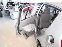 2011款 两厢 1.4SX 手动 幸福版