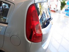 2011款 两厢 1.4SX 手动 幸福版
