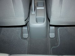 2011款 两厢 1.4SX EMT 幸福版