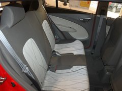 2011款 两厢 1.4SX EMT 幸福版