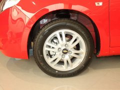 2011款 两厢 1.4SX EMT 幸福版