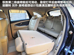 2011款 2.4T 手动 柴油两驱豪华版 7座