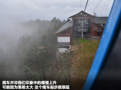 2011款 2.4T 手动 柴油四驱超豪华版 7座