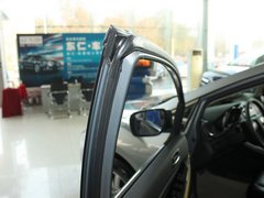 2011款 2.5 自动 豪华型 5座