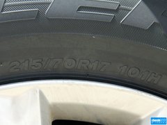 2011款 2.5 自动 豪华型 5座