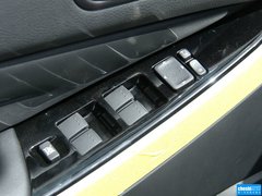 2011款 2.5 自动 豪华型 5座