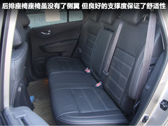 2012款 2.5 CVT 两驱都市版 5座