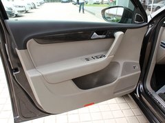 2012款 2.0TSI DSG 至尊型
