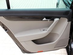2012款 2.0TSI DSG 至尊型