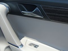 2012款 2.0TSI DSG 至尊型