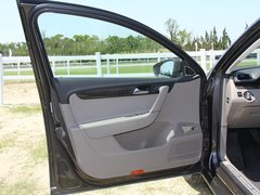 2012款 2.0TSI DSG 至尊型