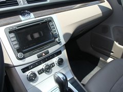 2012款 2.0TSI DSG 至尊型