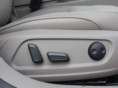 2012款 2.0TSI DSG 至尊型