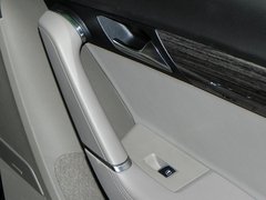 2012款 2.0TSI DSG 至尊型