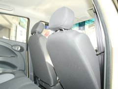 2011款 1.0L 自动 舒适型