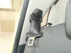 2011款 1.0L 自动 舒适型