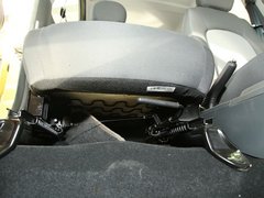 2011款 1.0L 自动 舒适型