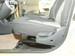 2011款 1.0L 自动 舒适型