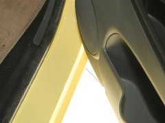 2011款 1.0L 自动 舒适型