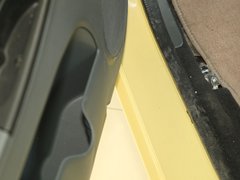 2011款 1.0L 自动 舒适型