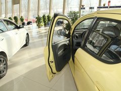 2011款 1.0L 自动 舒适型