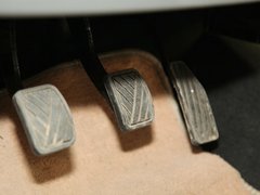 2011款 1.0L 自动 舒适型