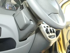 2011款 1.0L 自动 舒适型