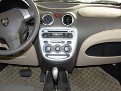 2011款 1.0L 自动 豪华型